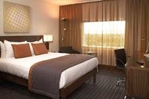 Premier Inn Premier Inn Heathrow Airport Terminal 4 Stanwell Dış mekan fotoğraf